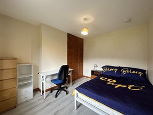 Photo 7- click for photo gallery